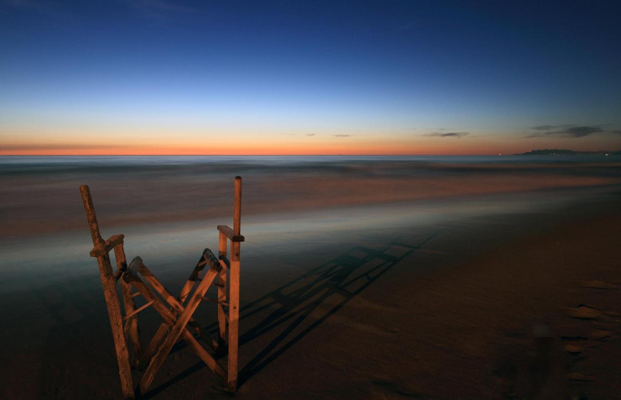 Hotel Ely Viareggio Bagian luar foto