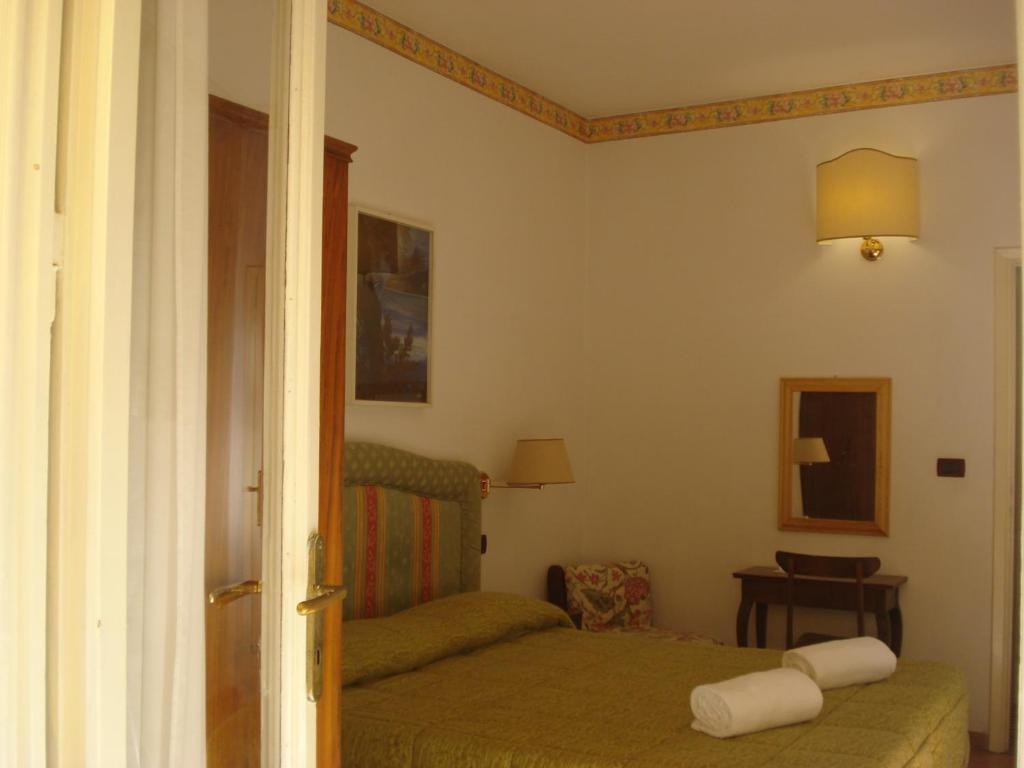 Hotel Ely Viareggio Ruang foto